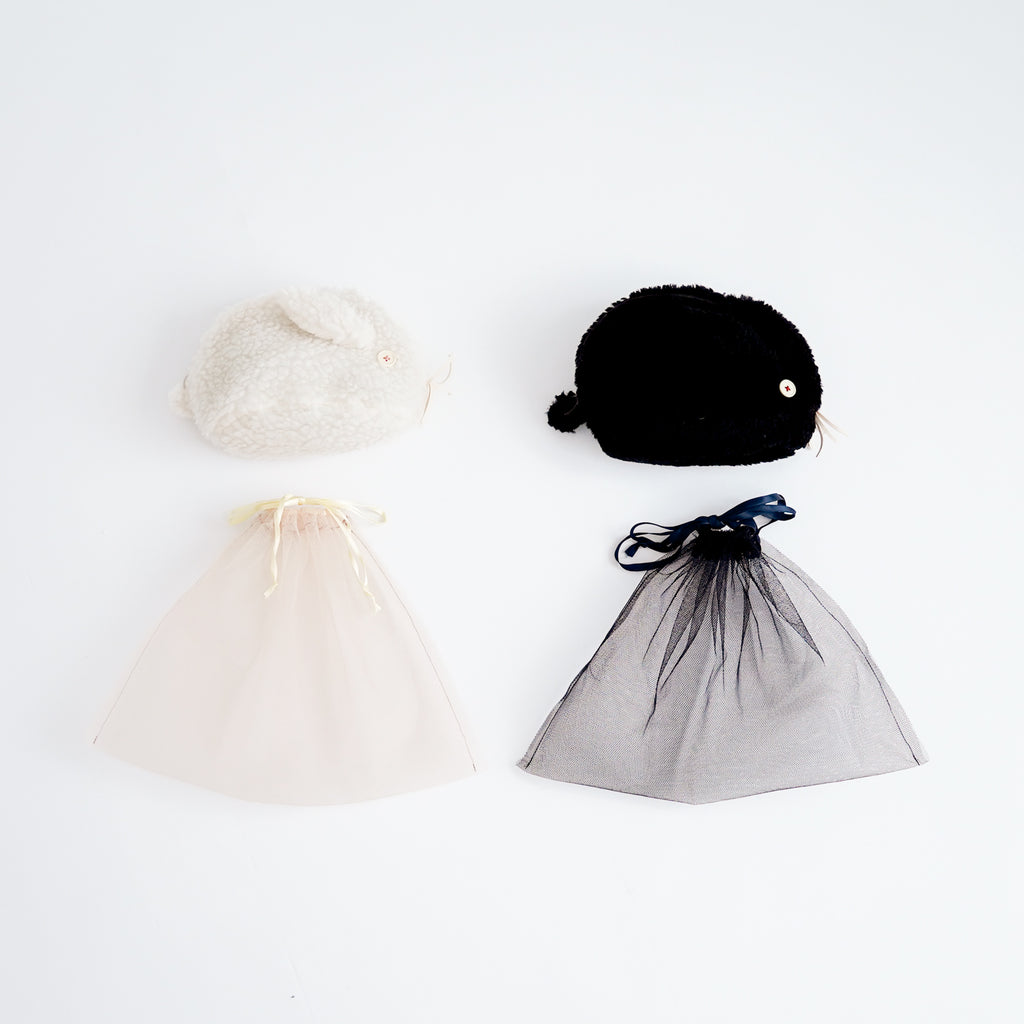 chitose.K usa pouch