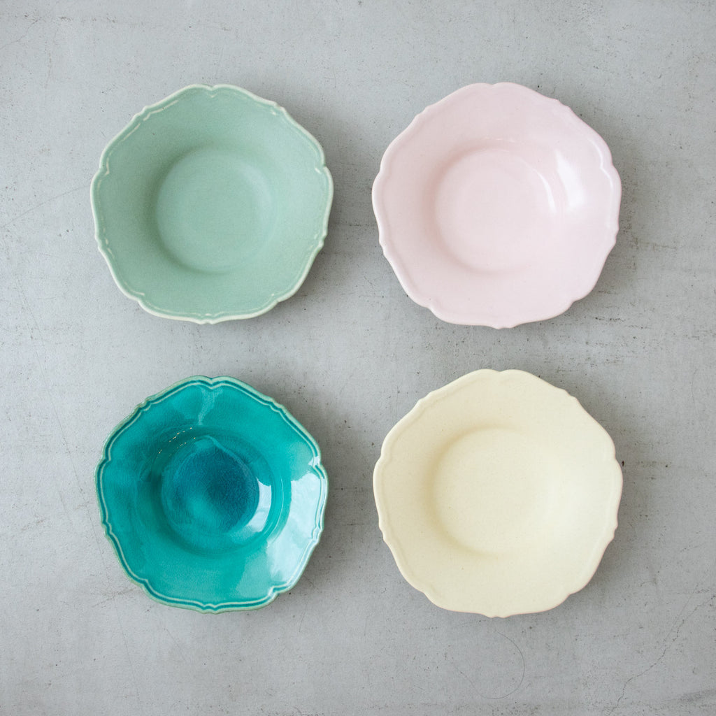Awabi ware 輪花中深皿［一部期間限定販売］
