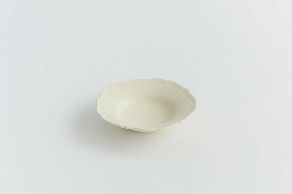 Awabi ware 輪花中深皿［一部期間限定販売］
